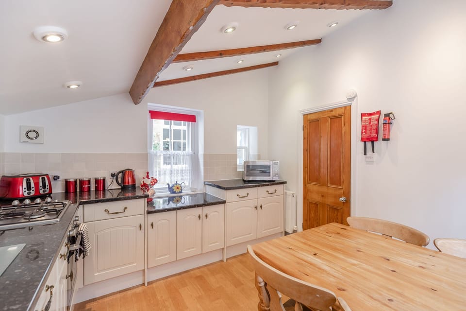 Cottage | Interior
