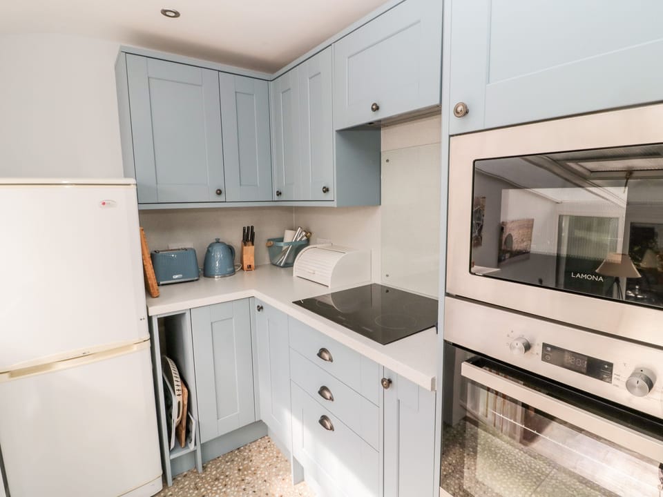 Cottage | Interior