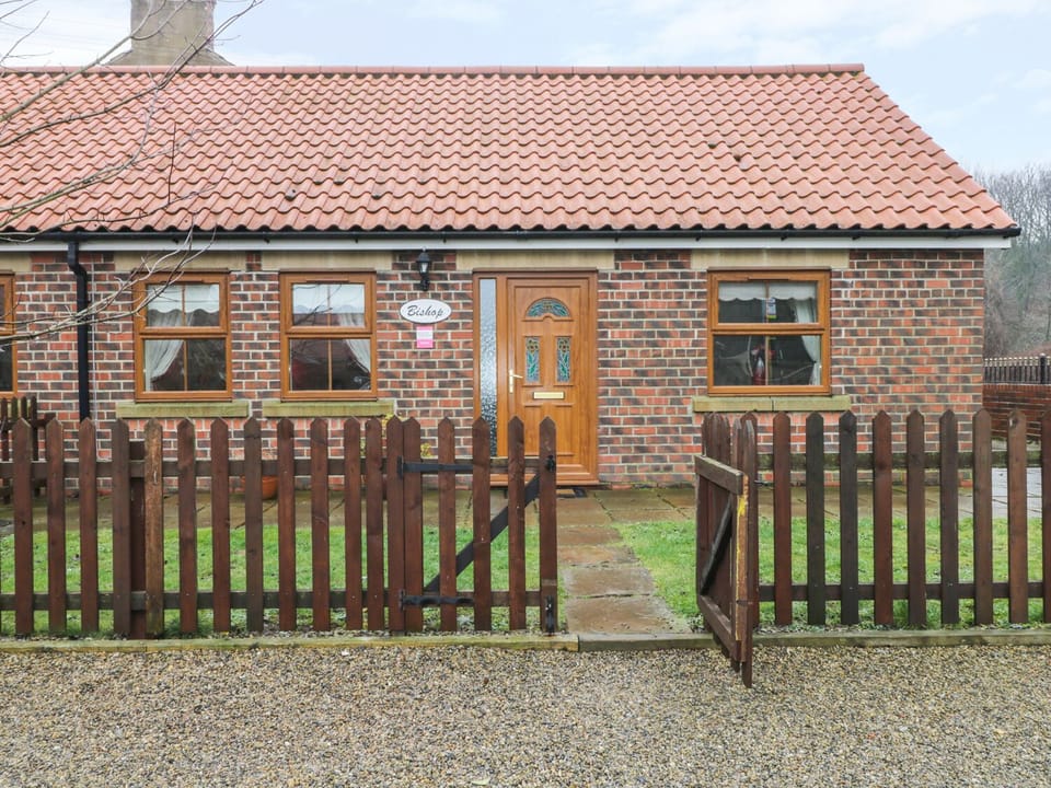 Cottage | Front of property