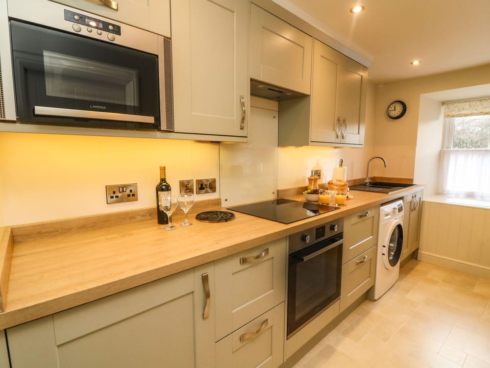 Cottage | Interior
