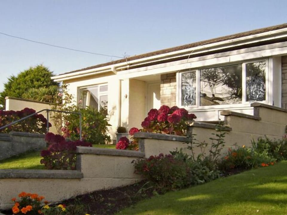 Cottage | Front of property