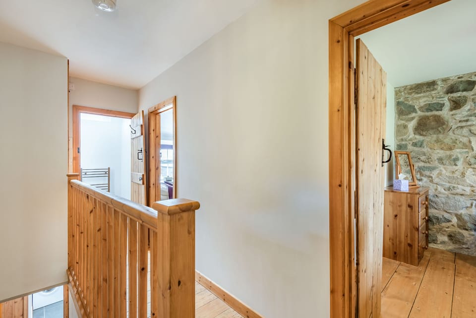 Cottage | Bathroom | Shower