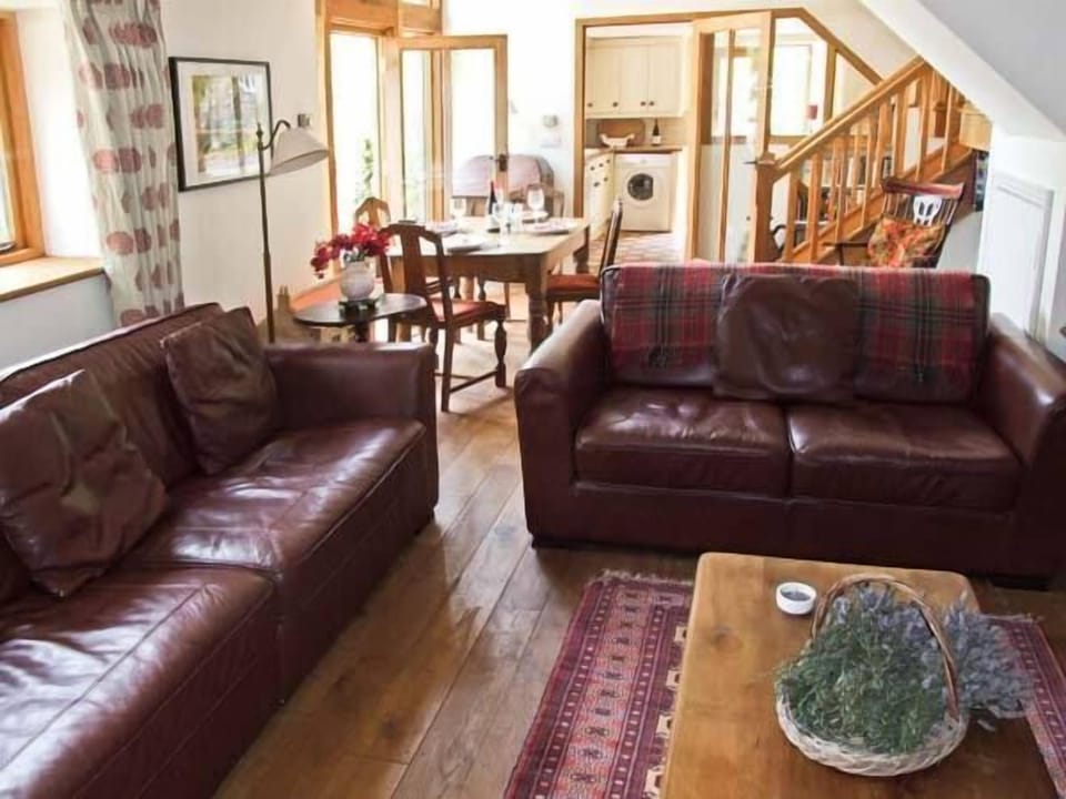 Cottage | Interior