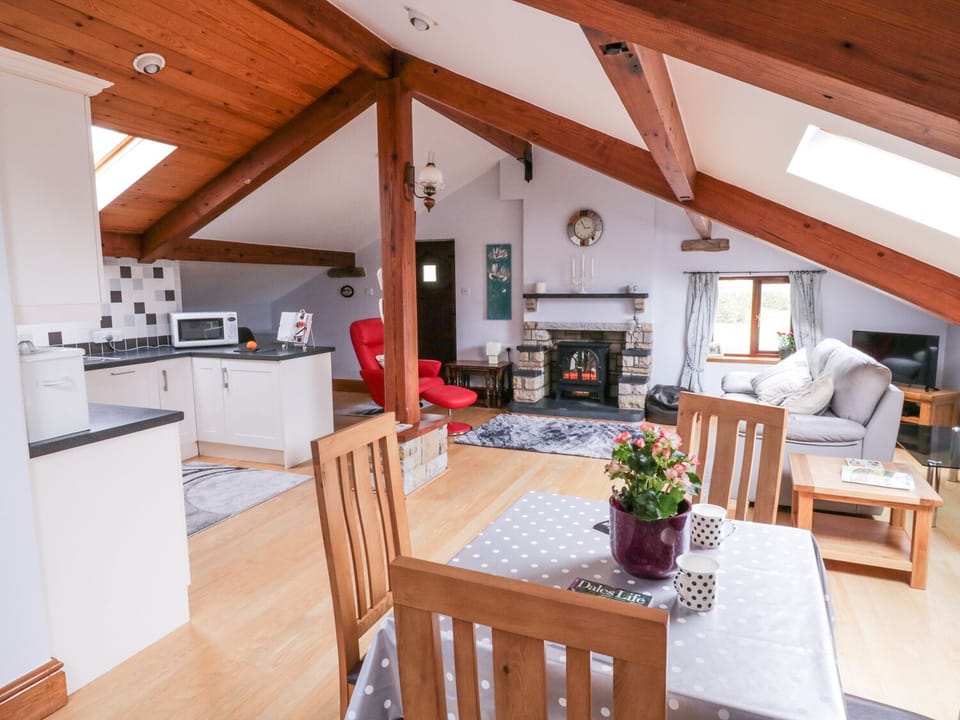 Cottage | Interior
