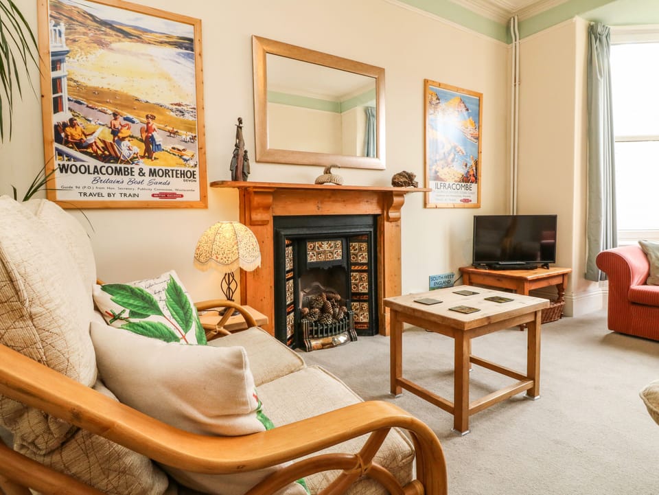 Cottage | Interior