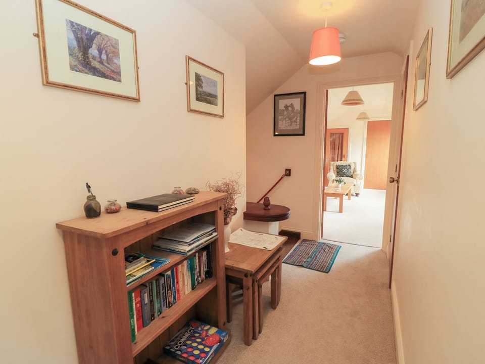 Cottage | Interior