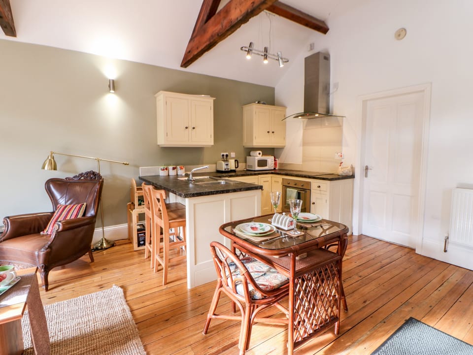 Cottage | Interior