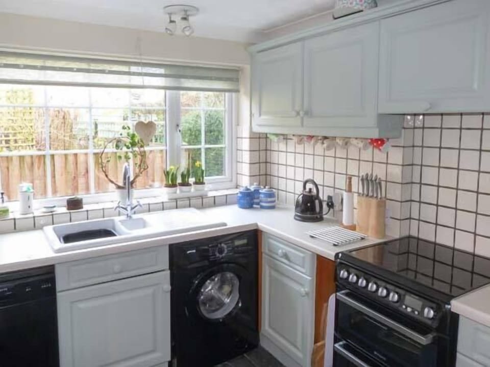 Cottage | Interior