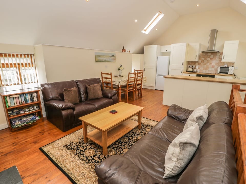 Cottage | Interior