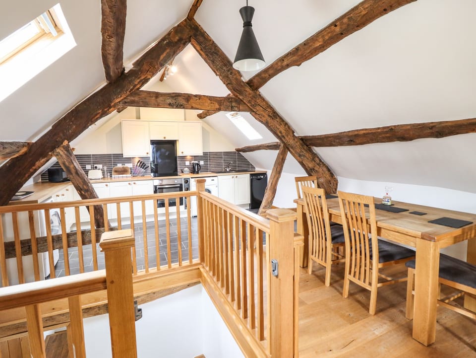 Cottage | Private kitchen | Fridge, microwave, stovetop, dishwasher