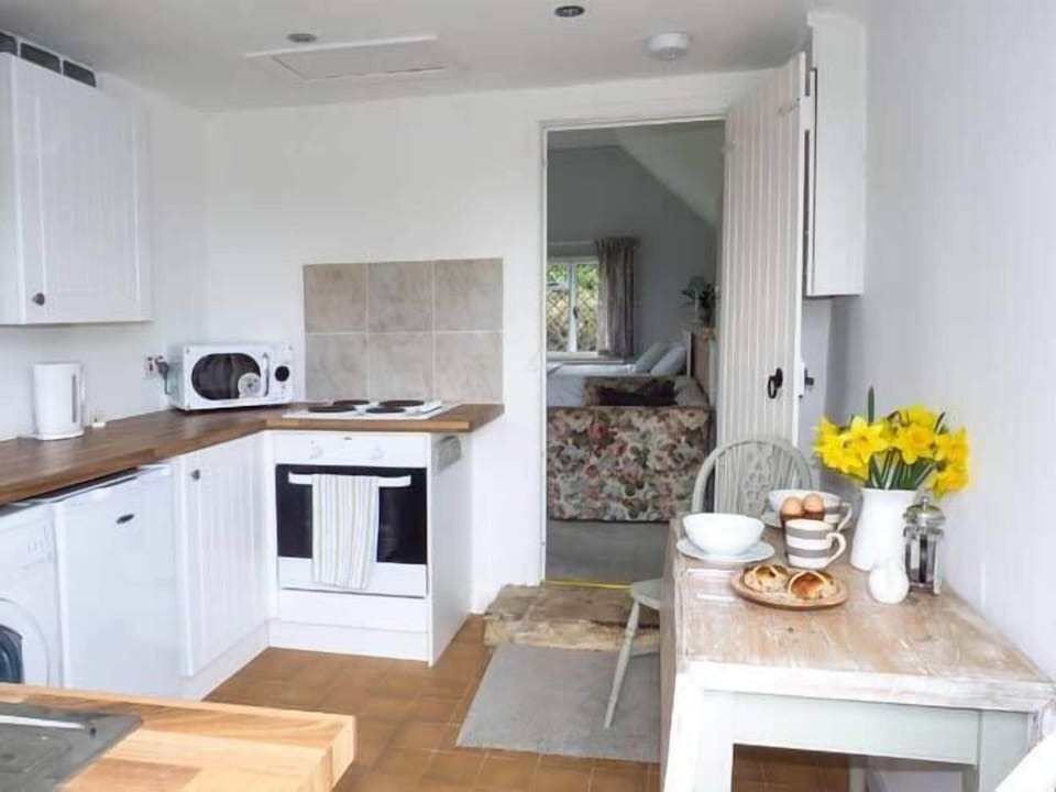 Cottage | Interior