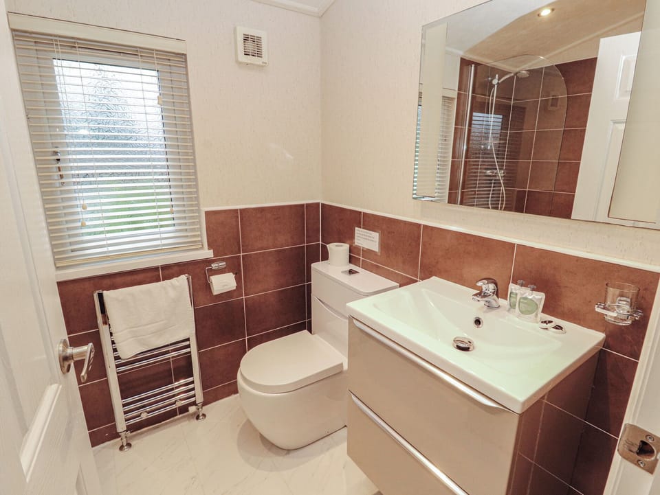 Beech Hill Lodge at Fallbarrow Park Cottage in Bowness-on-Windermere