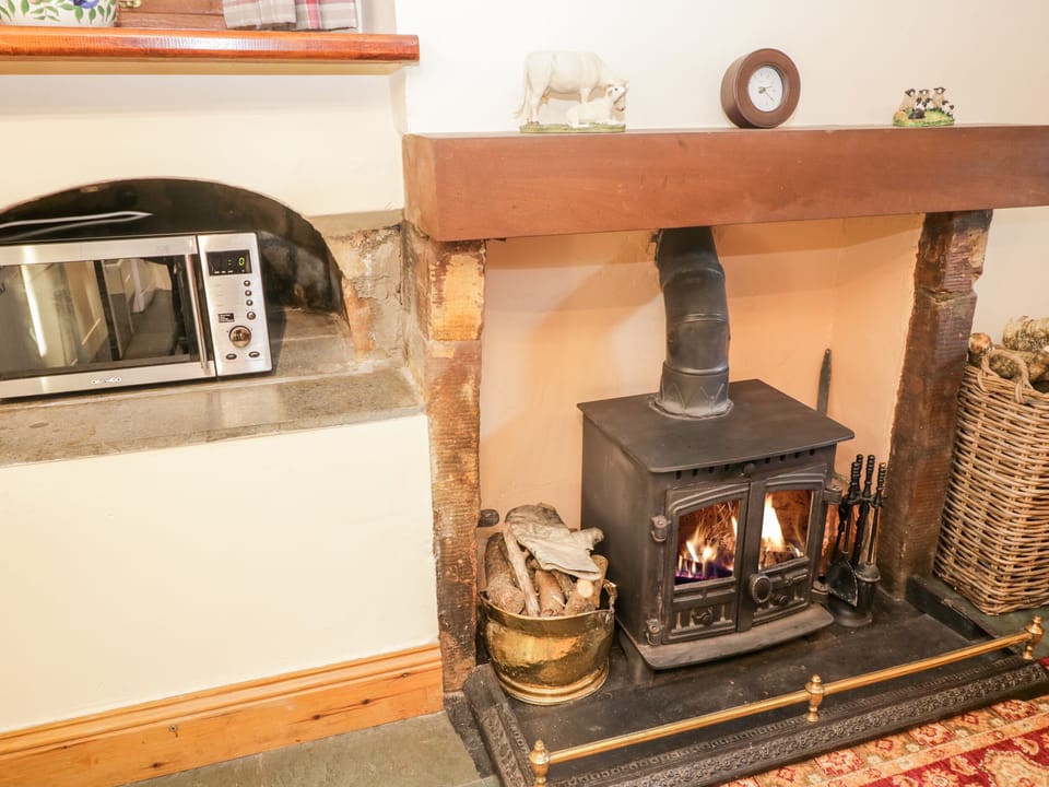 Cottage | Private kitchen | Cookware/dishes/utensils