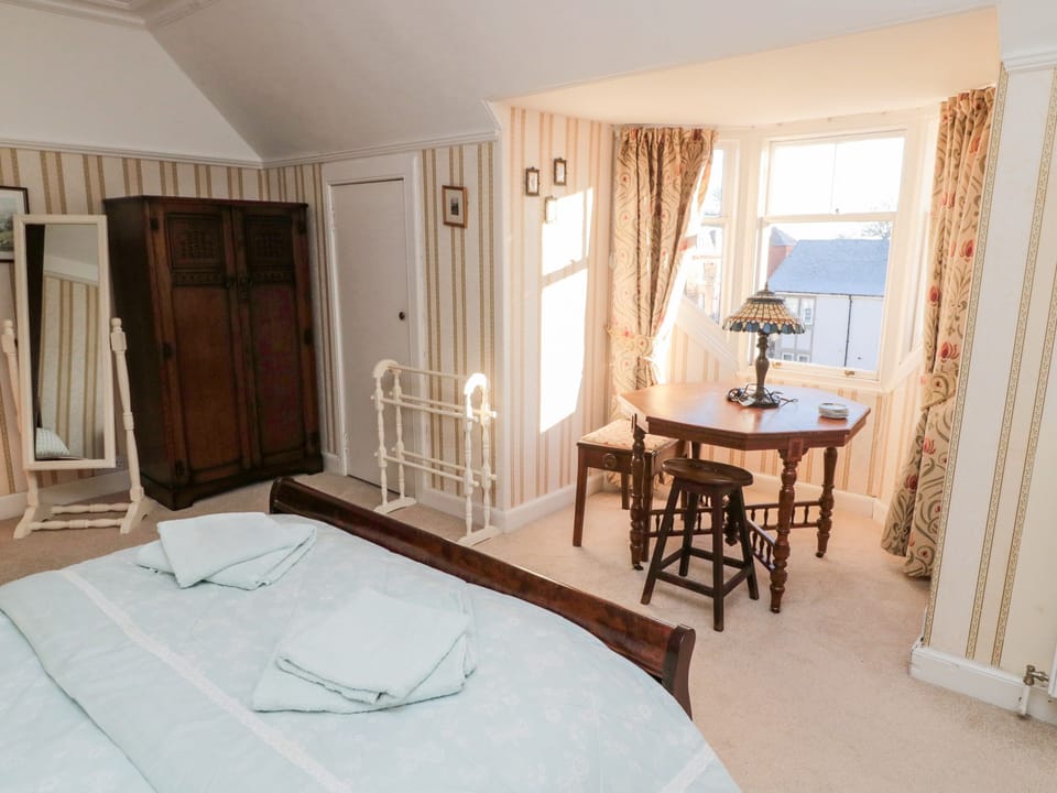 Iona 10 Palace Street East Cottage in Berwick-upon-Tweed