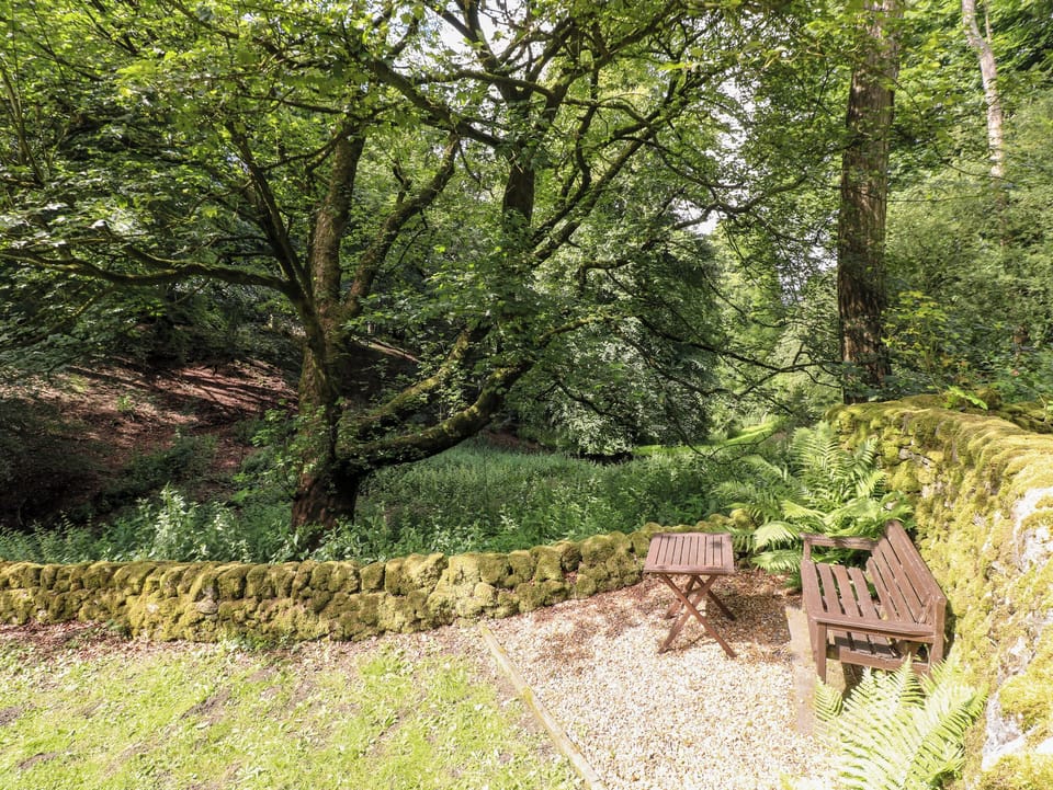 Cottage | Property grounds