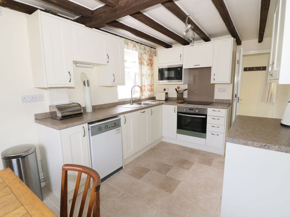 Cottage | Interior
