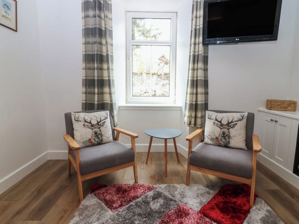 Cottage | Interior
