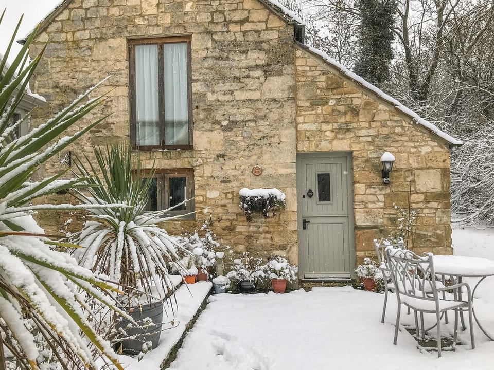 Cottage | Interior