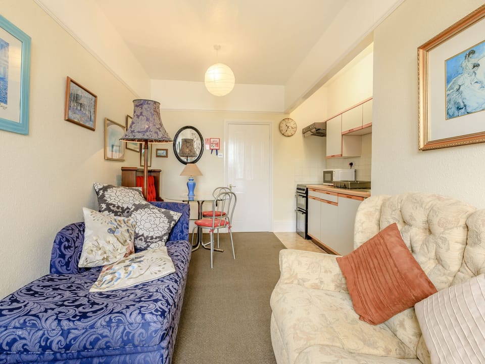 Cottage | 1 bedroom, individually decorated, individually furnished, free WiFi