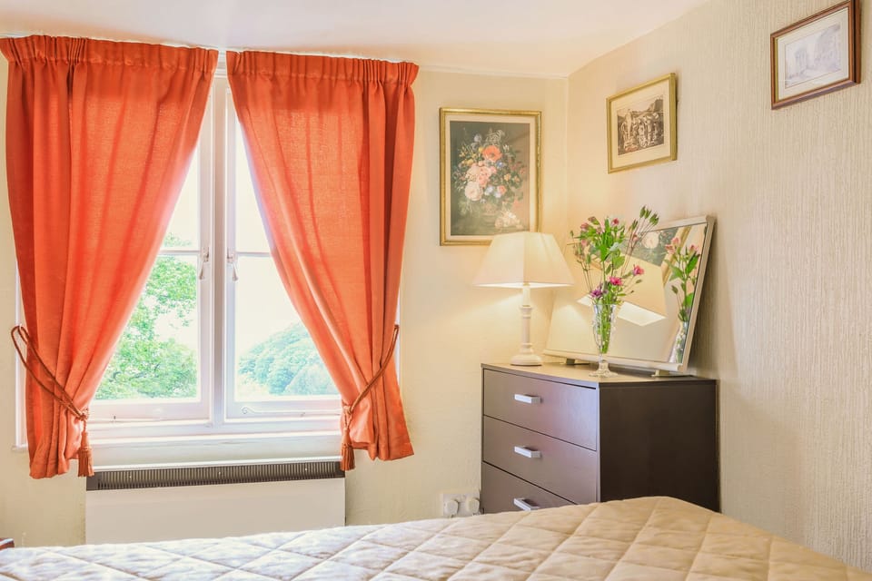 Clooneavin Apartment 8 Cottage in West Somerset District