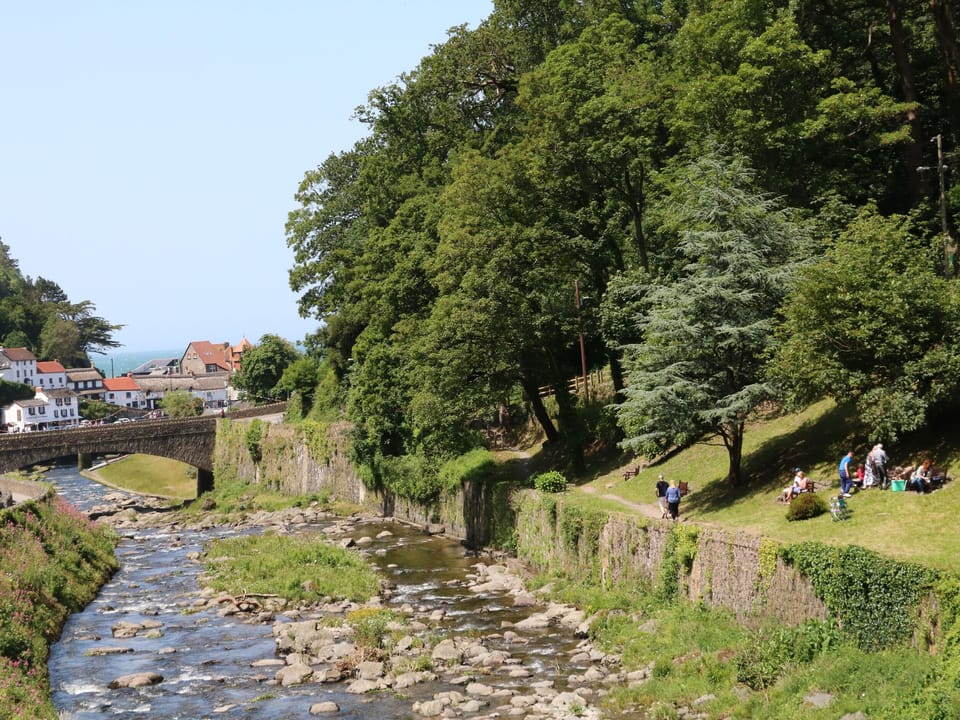 Cottage | Property grounds