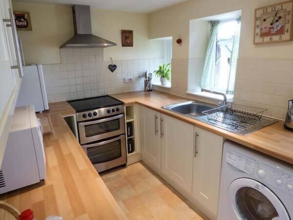 Cottage | Interior