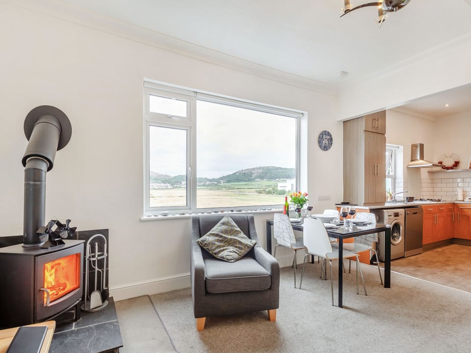 Cottage | Living room | TV, DVD player