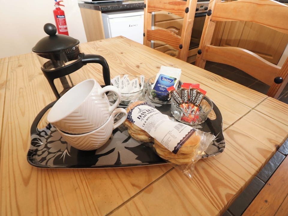 Cottage | Breakfast meal