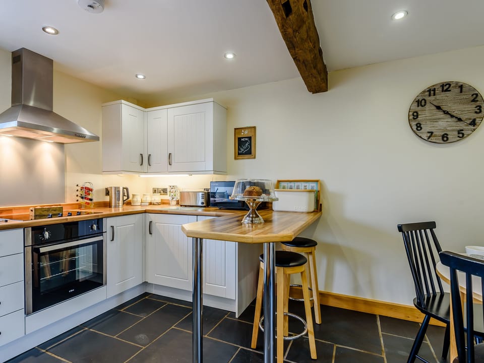 Cottage | Interior