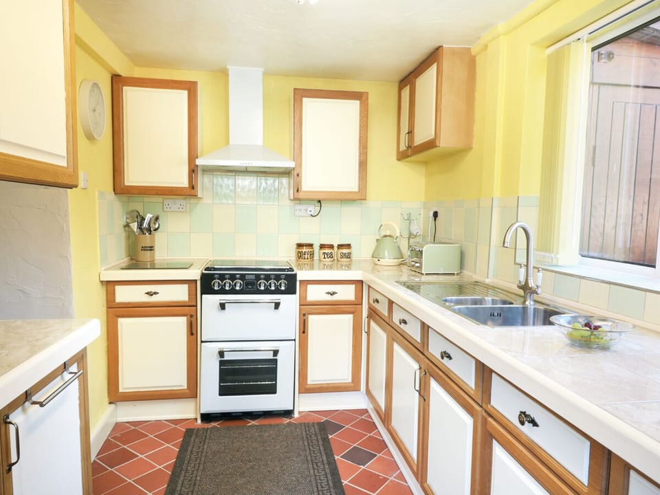 Cottage | Interior