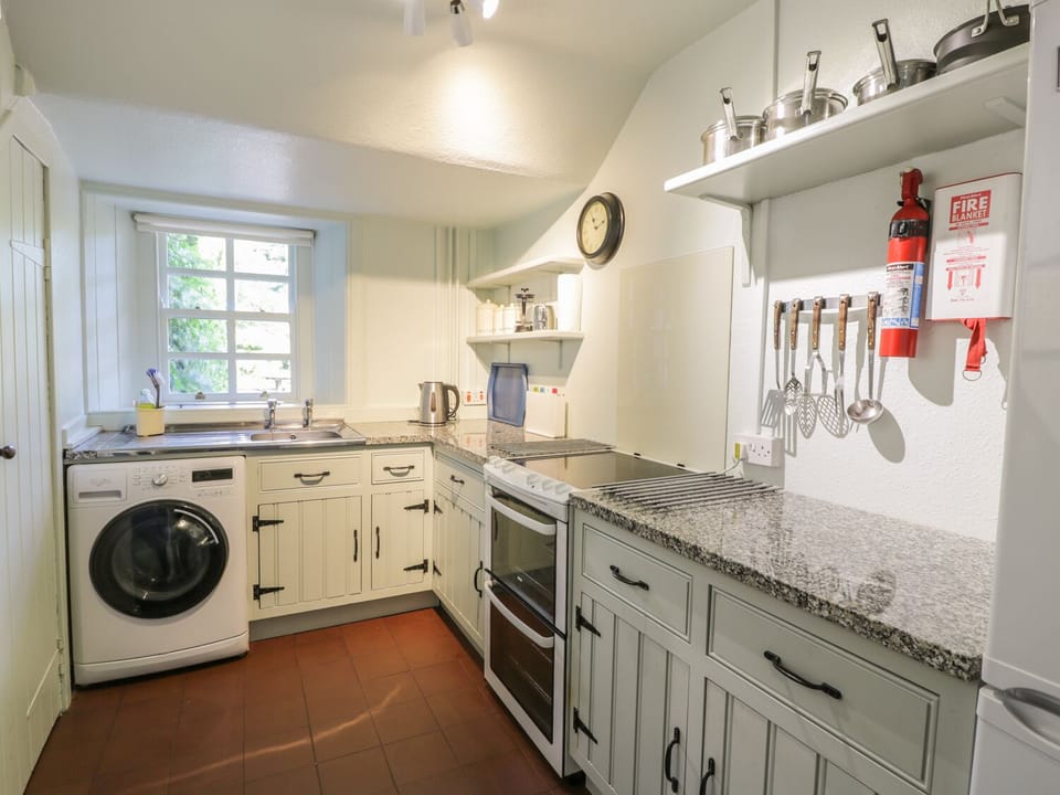 Cottage | Interior