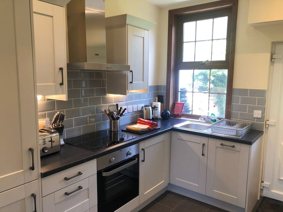 Cottage | Interior