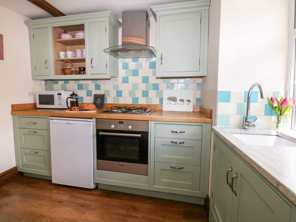 Cottage | Interior