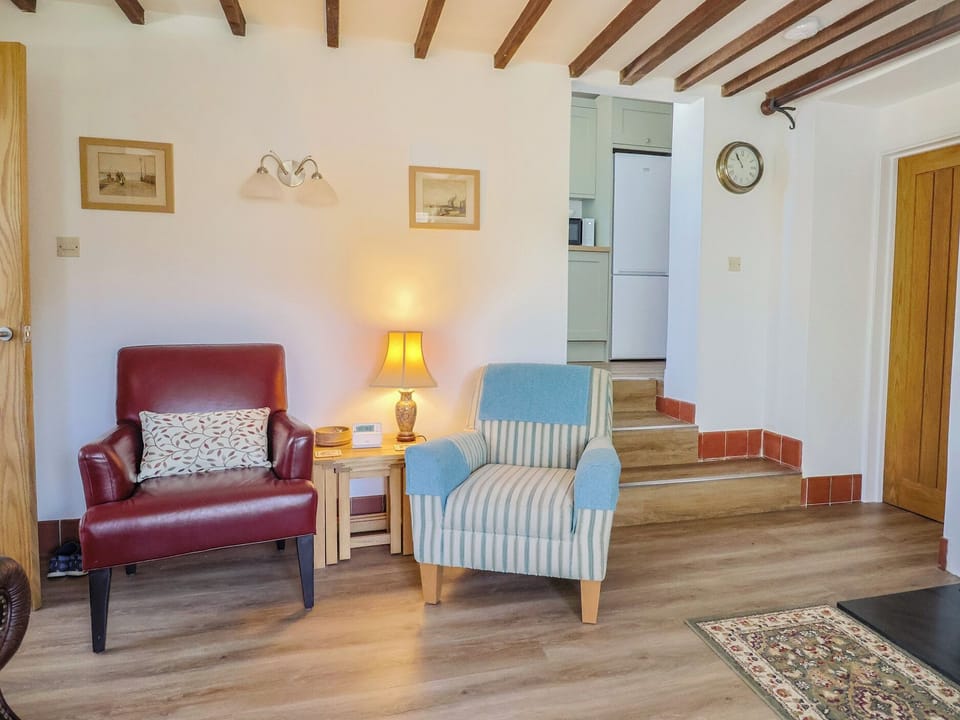 Cottage | Living area | TV, DVD player