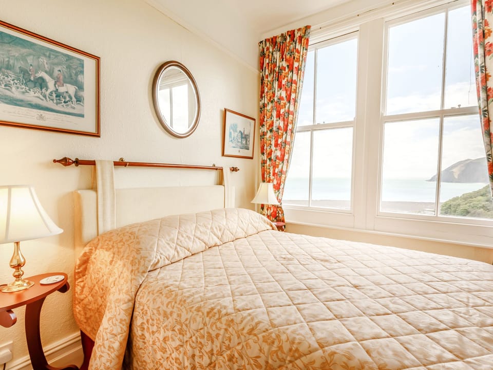 Clooneavin Apartment 3 Cottage in West Somerset District