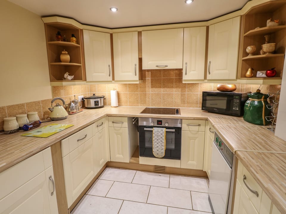 Cottage | Interior