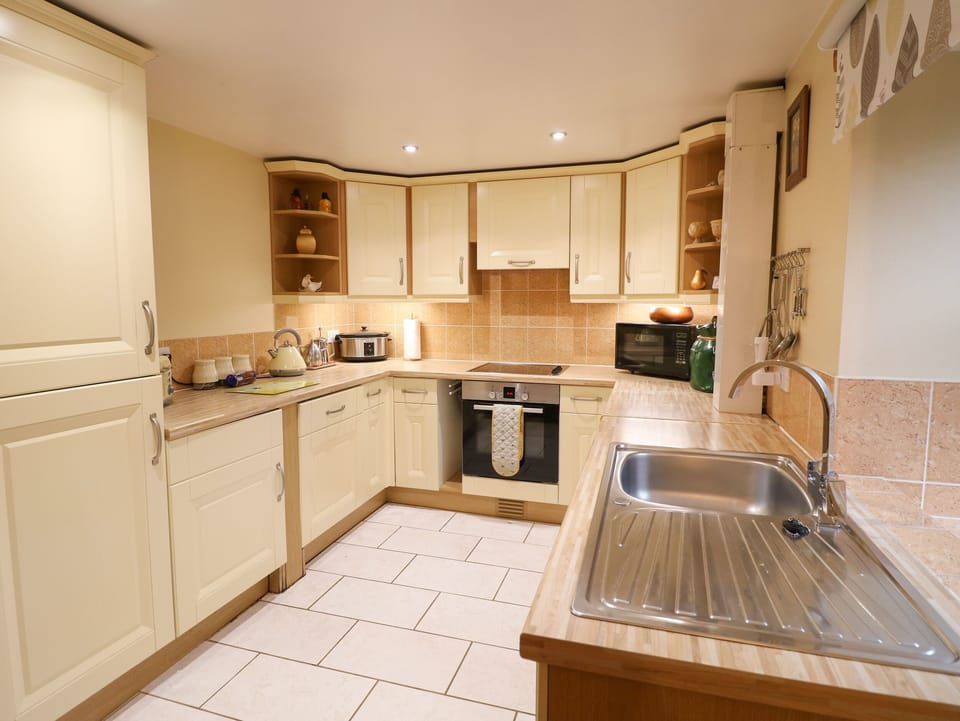 Cottage | Interior