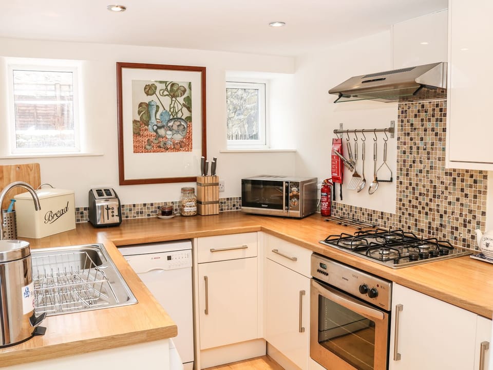 Cottage | Interior