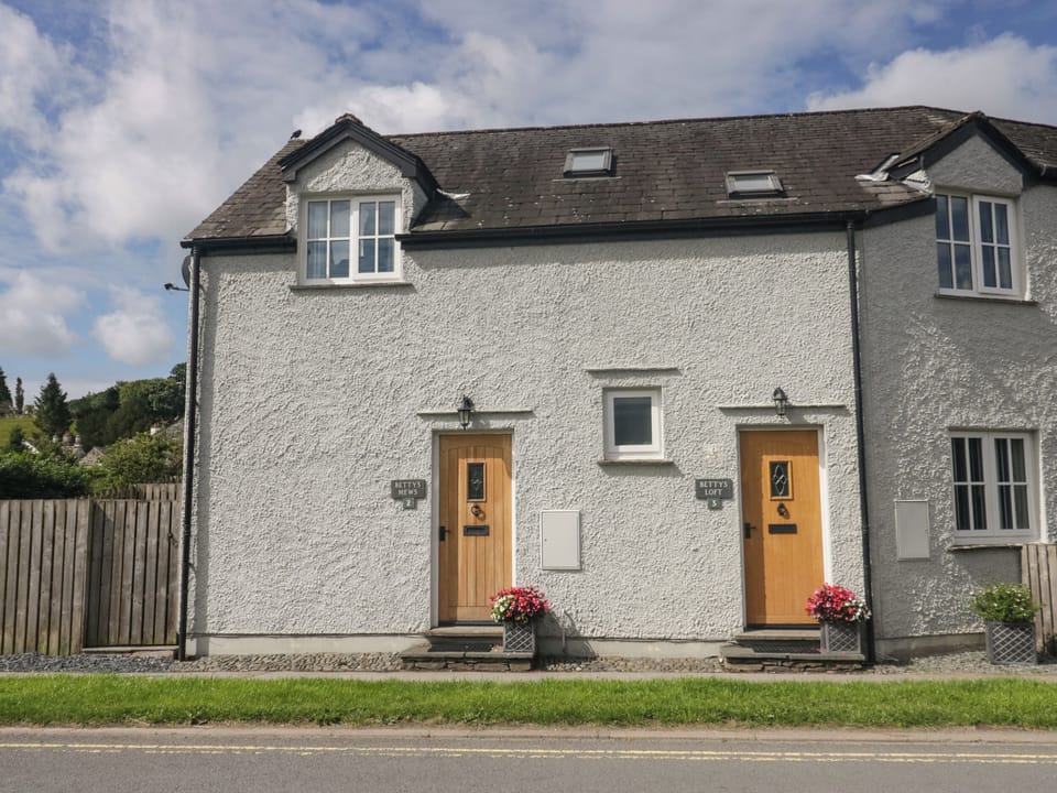 Cottage | Exterior