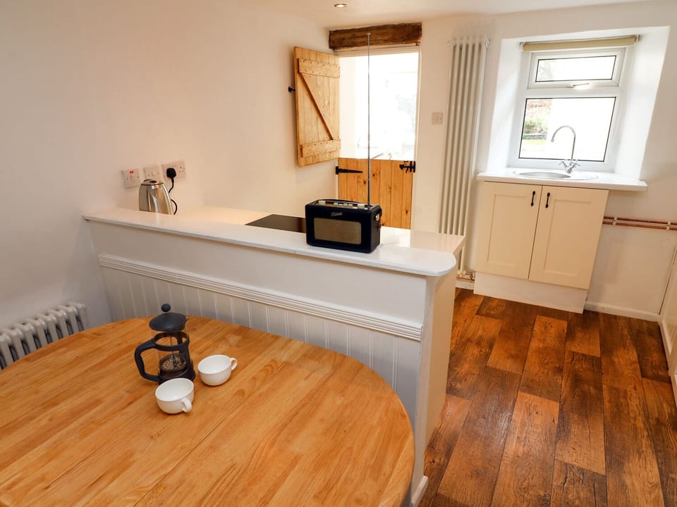 Cottage | Interior