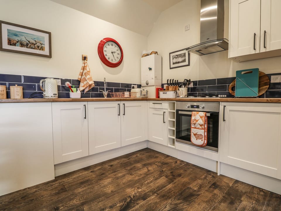 Cottage | Interior