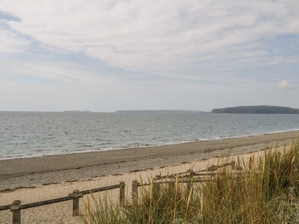 Wavecrest Cottage in Pwllheli