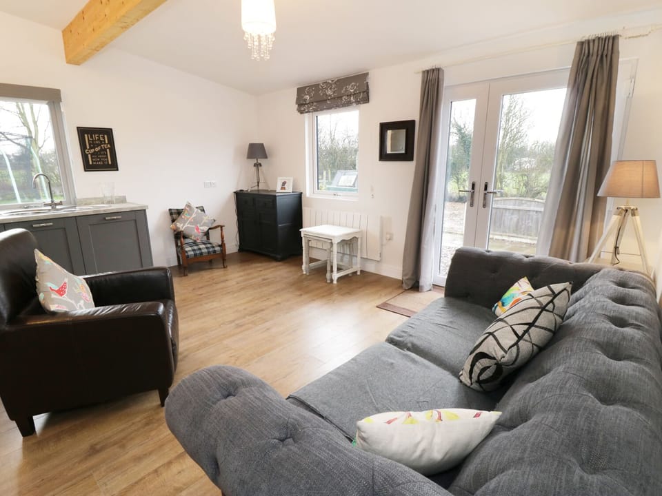 Cottage | Living room | TV
