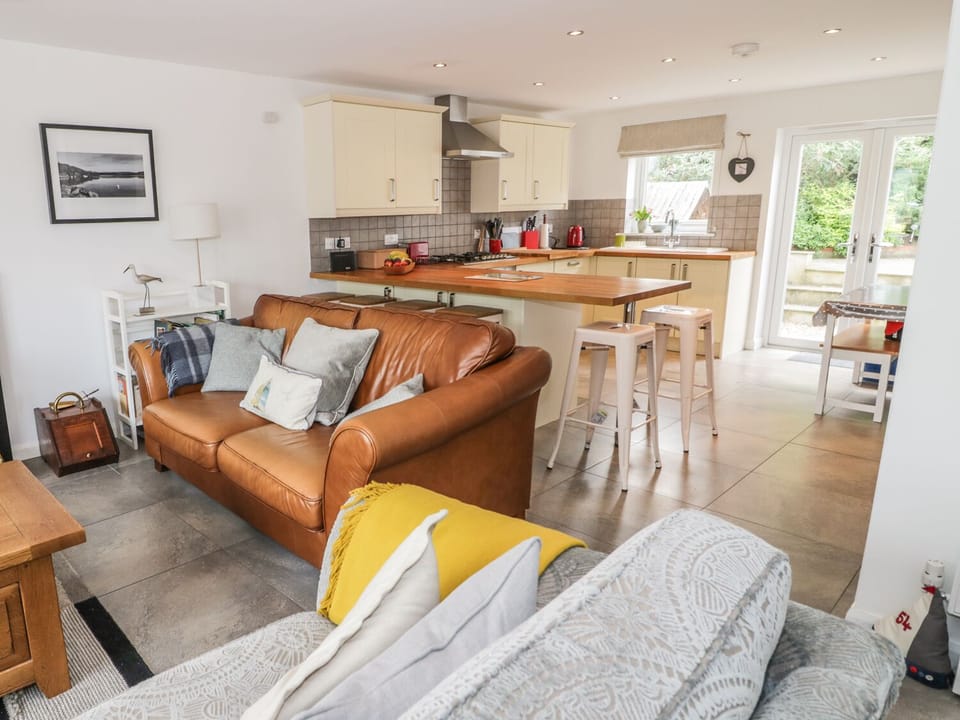 Cottage | Interior