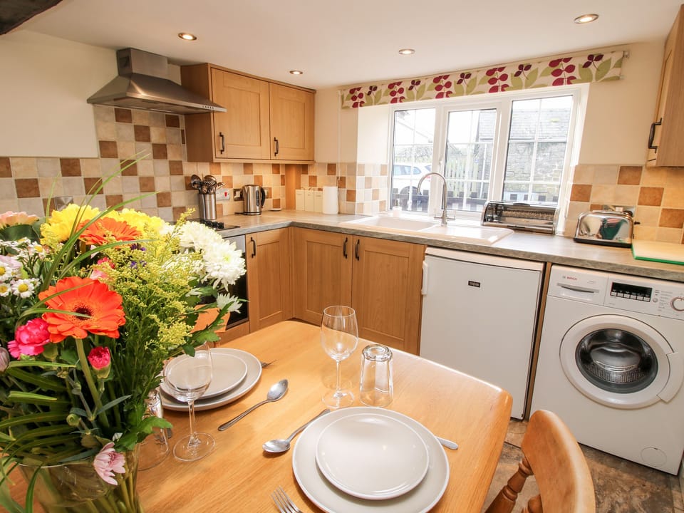 Cottage | Interior