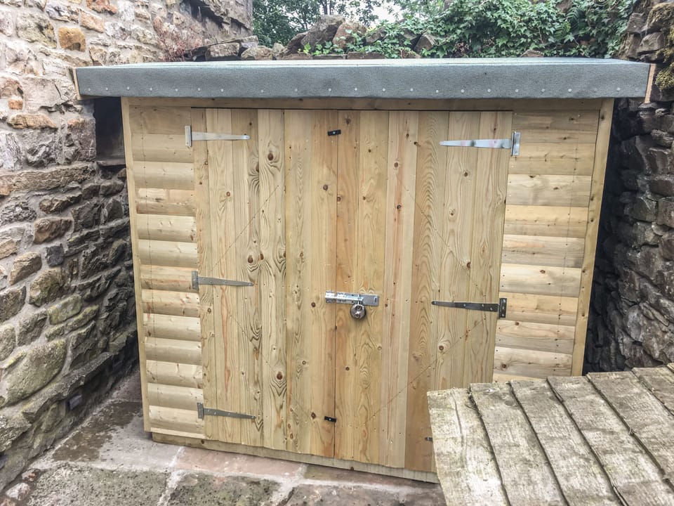 Cottage | Property grounds
