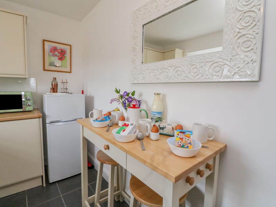 Cottage | Interior