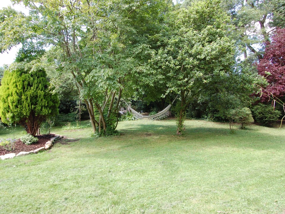 Cottage | Property grounds