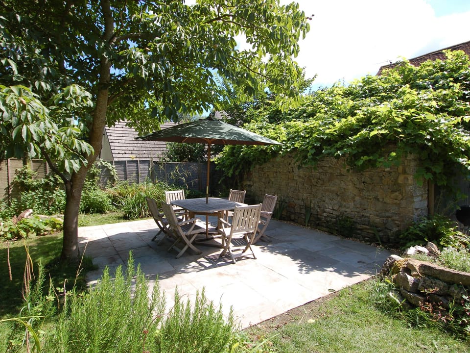 Cottage | Interior