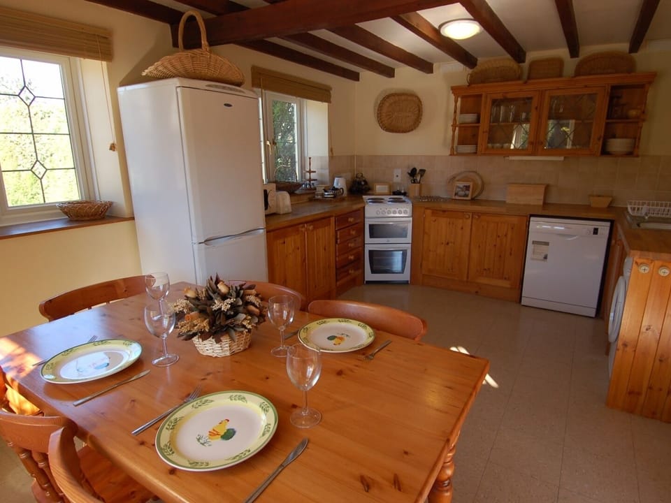Cottage | Interior
